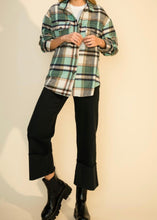 Load image into Gallery viewer, The Kristen Flannel - Mint