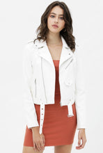 Load image into Gallery viewer, Winter In The City Jacket - White